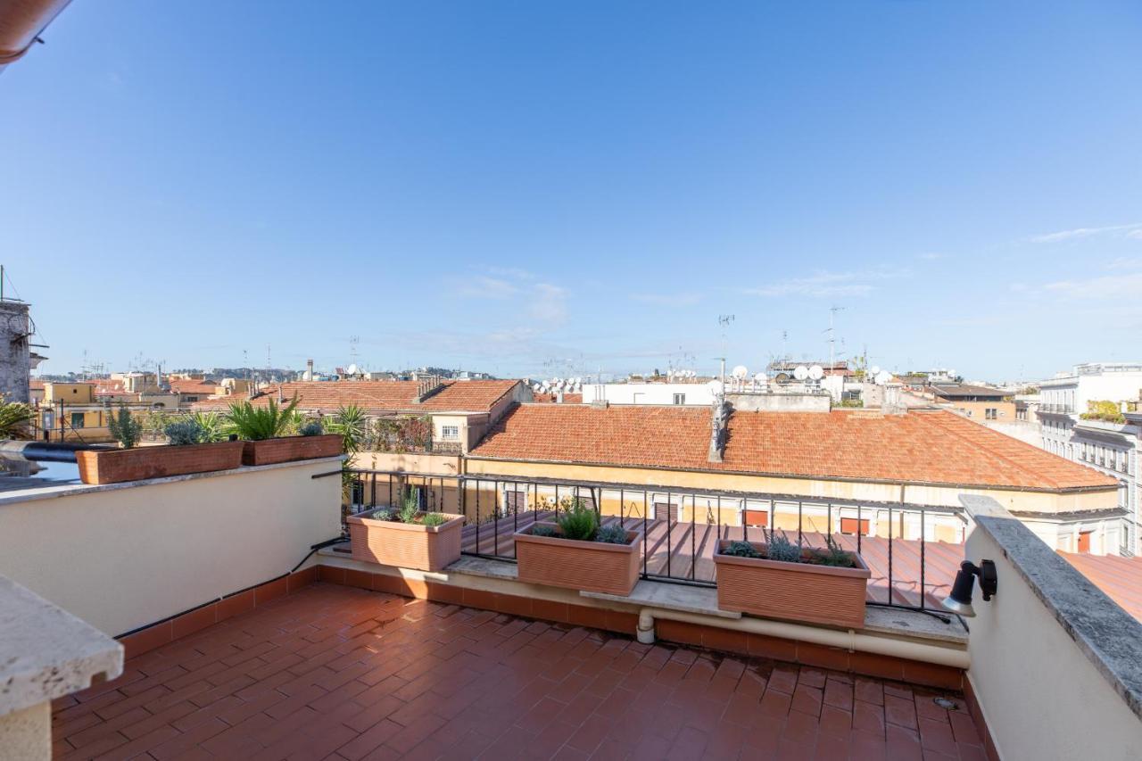 Appartement Iflat Magical Flat By The Tiber à Rome Extérieur photo